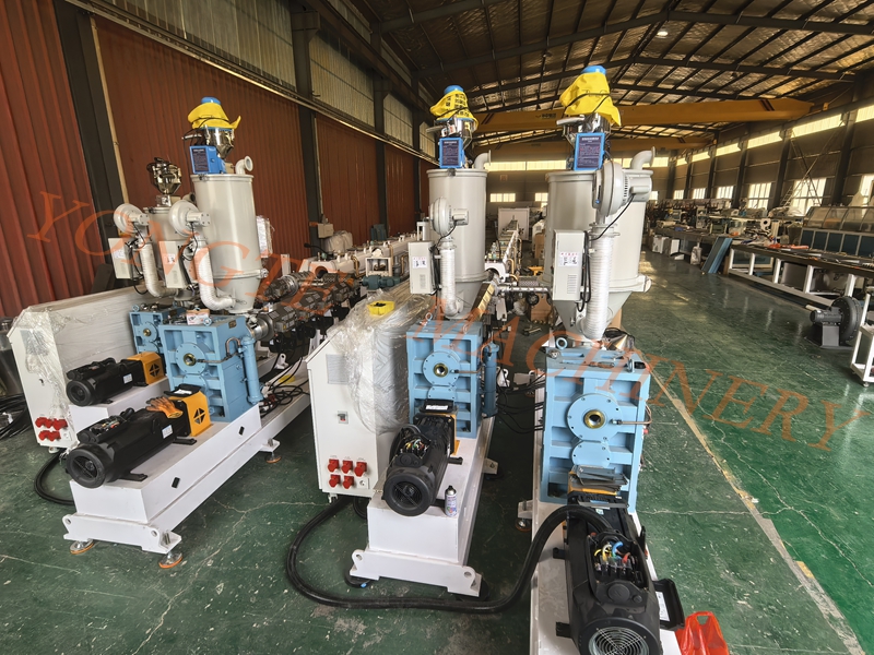 Máquinas de plástico Yongte rompem as barreiras técnicas e constrói a linha de produção de tubos de alta qualidade PPR