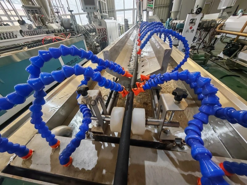 Pedido indiano de linha de extrusão de tubo de imersão de borracha