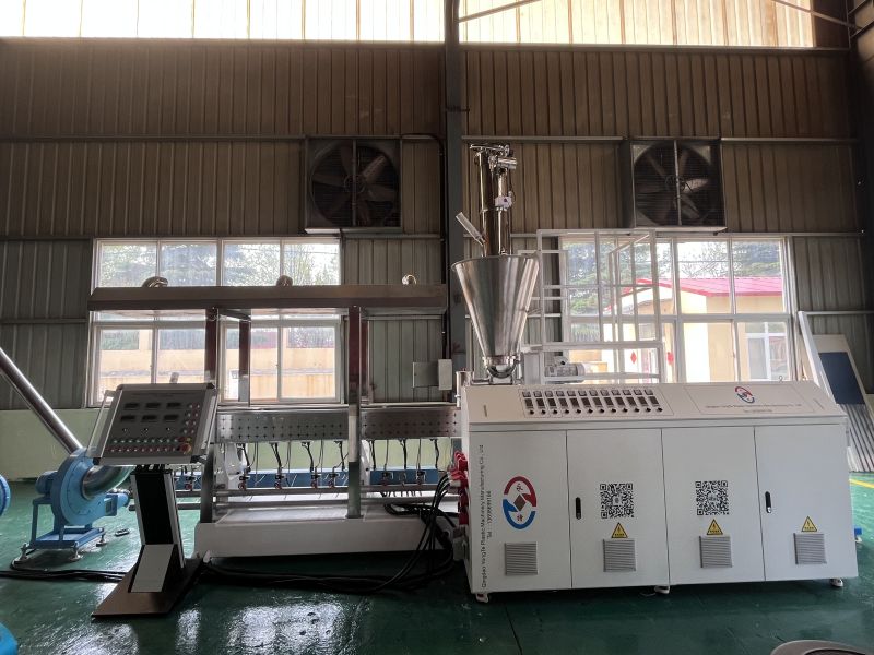 Máquina de pelletizer para composição de madeira plástica Máquina de granulação de composição