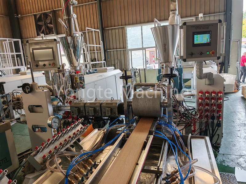 Máquina de plástico de madeira/máquina de painel de construção WPC