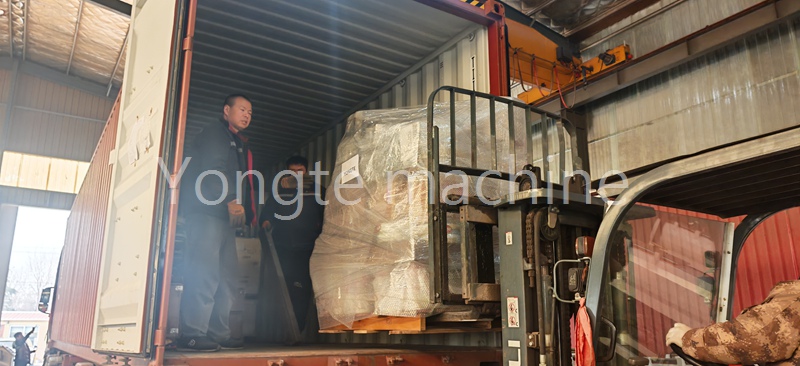 Yongte fez envio de máquina WPC para a Romênia