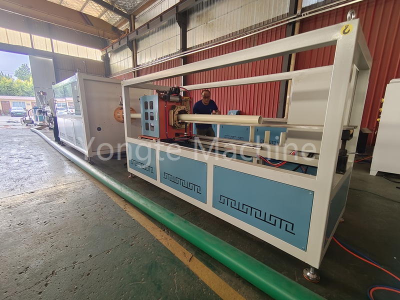 automatic PVC pipe cutting machine
