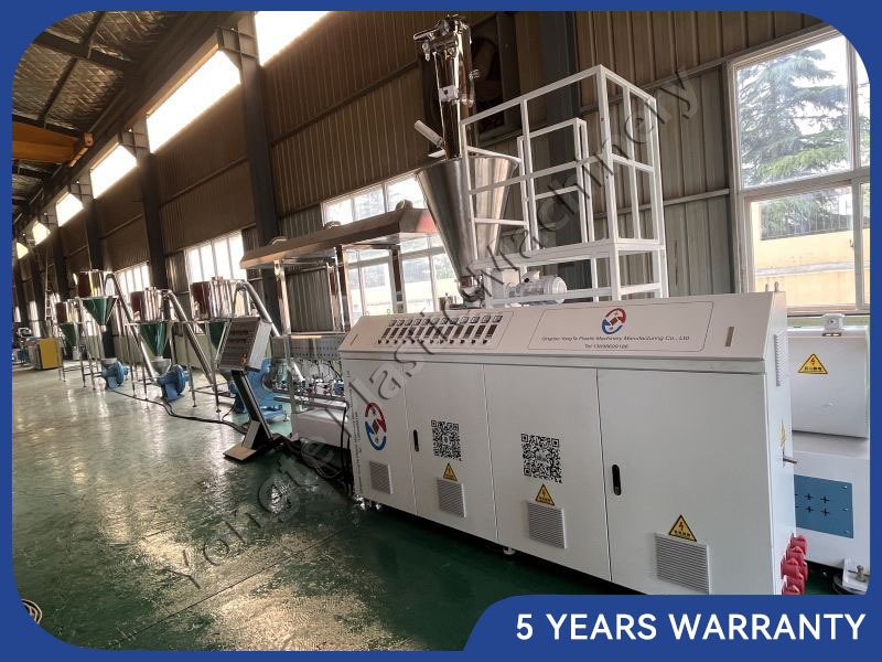 Máquina de fabricação de grânulos compostos de plástico de madeira composta